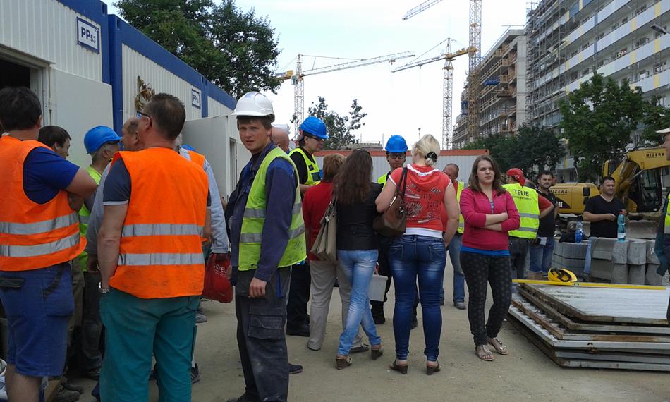 2014-6-24-1119nelegál 2.jpg